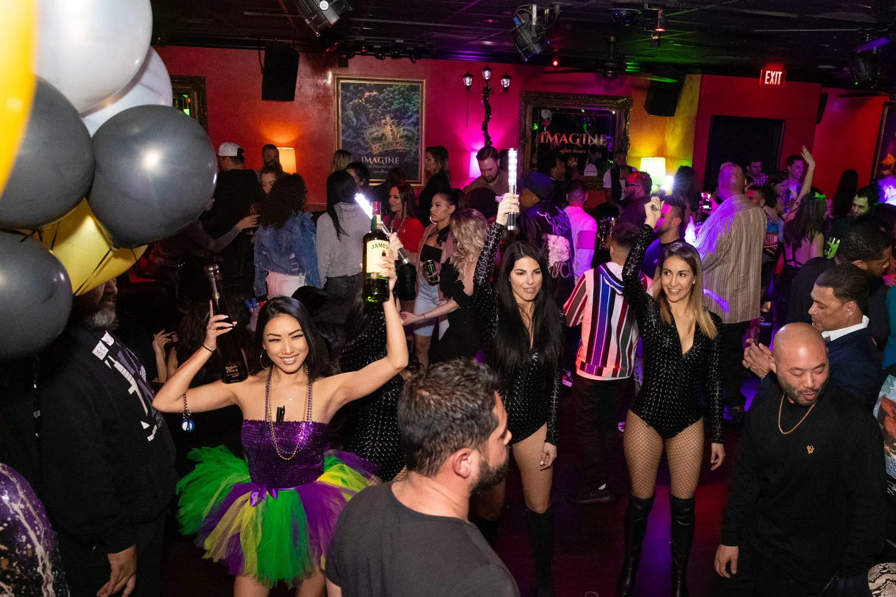 Mardi-Gras-High-Res-27-of-108.jpg