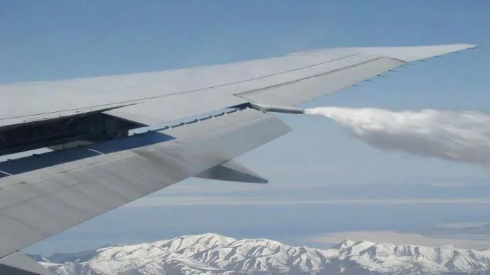 photos-from-inside-chemtrail-planes-like-youve-never-seen-before-310956-17.jpg