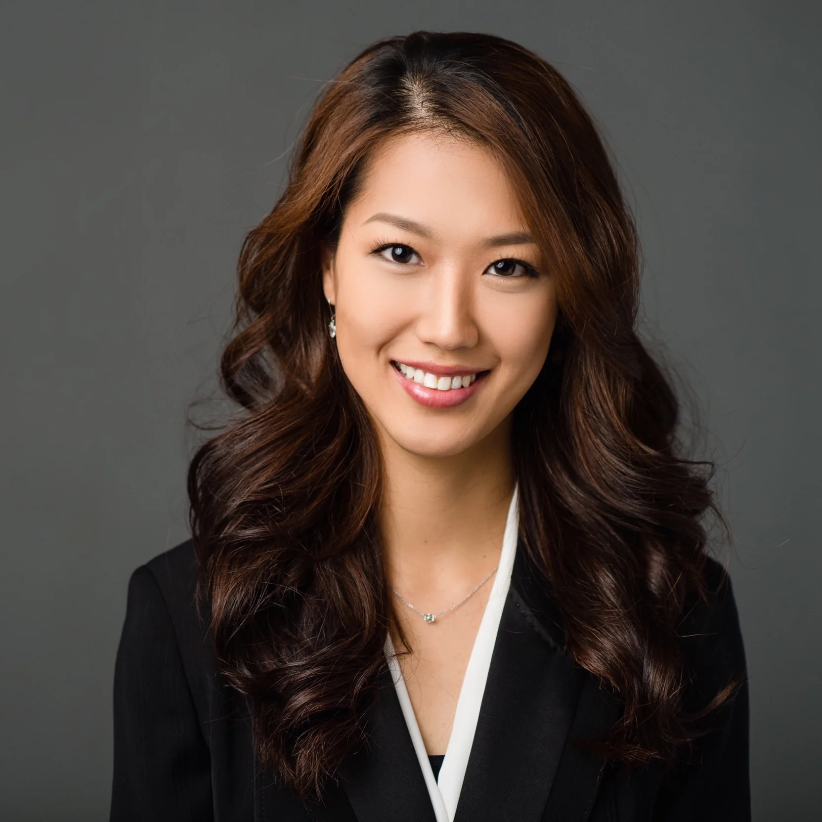 Kwiri Yang Director, People Squared Studios Company (non-profit org.) Board President, NextLA - LA Area Chamber of Commerce