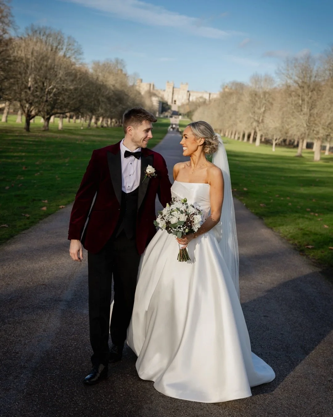 With a surname like castle there was only one place we could take photos. The long walk in Windsor of course!!! Big love to Emma, Adam and their super cute daughter Poppy. This was a day filled with love, fun, big emotions, big red buses, a castle, a