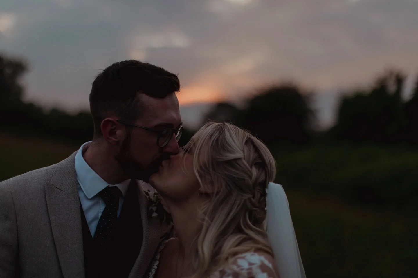 A few favs from the Kings Chapel. 

If you&rsquo;re coming to the wedding fair tomorrow I can&rsquo;t wait to meet you! Come say hi! 👋🏻 

@kingschapeloldamersham