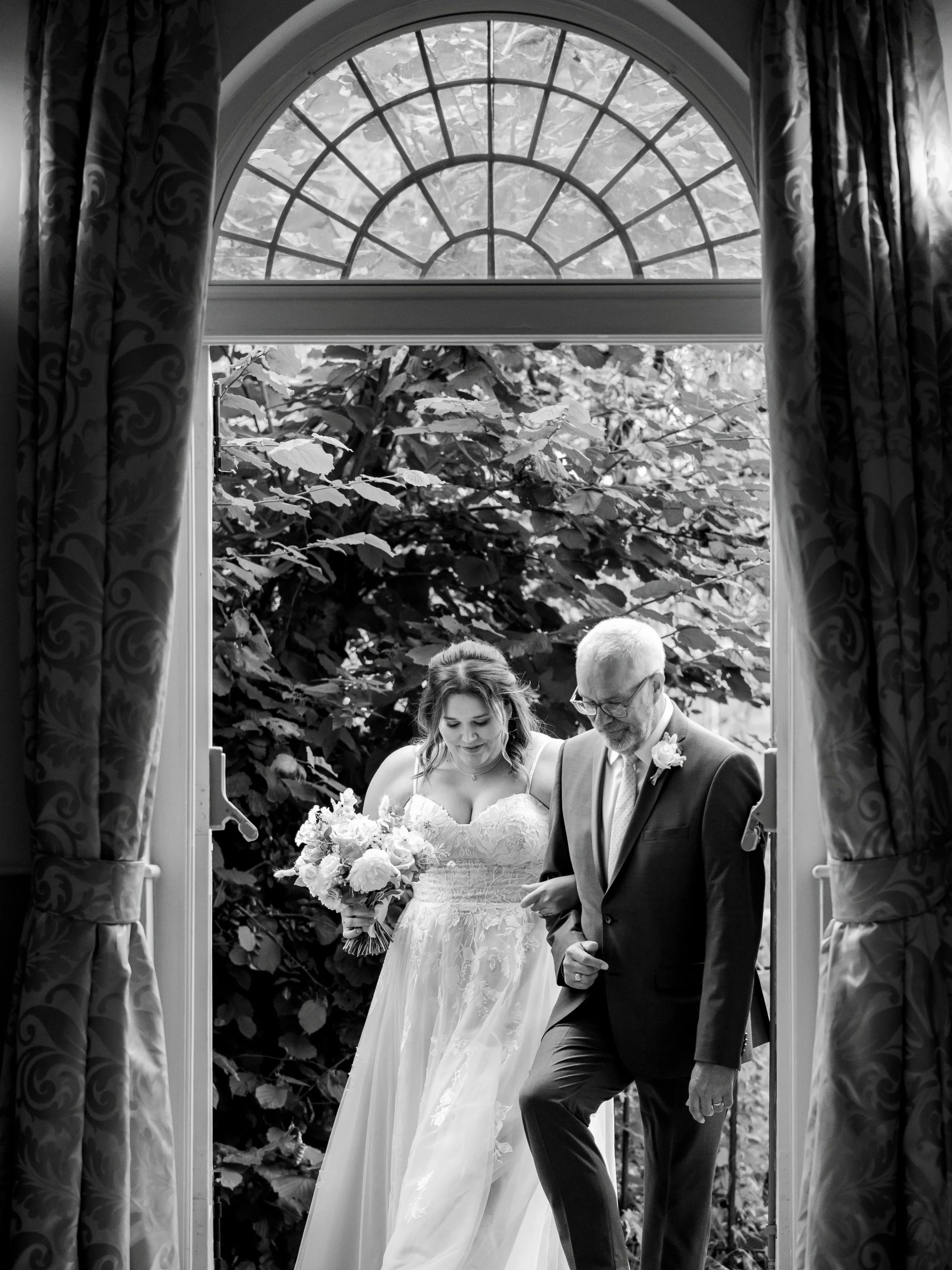 Can&rsquo;t wait for the wedding fair this Sunday at the kings chapel! It&rsquo;s such a stunning venue! 

@kingschapeloldamersham