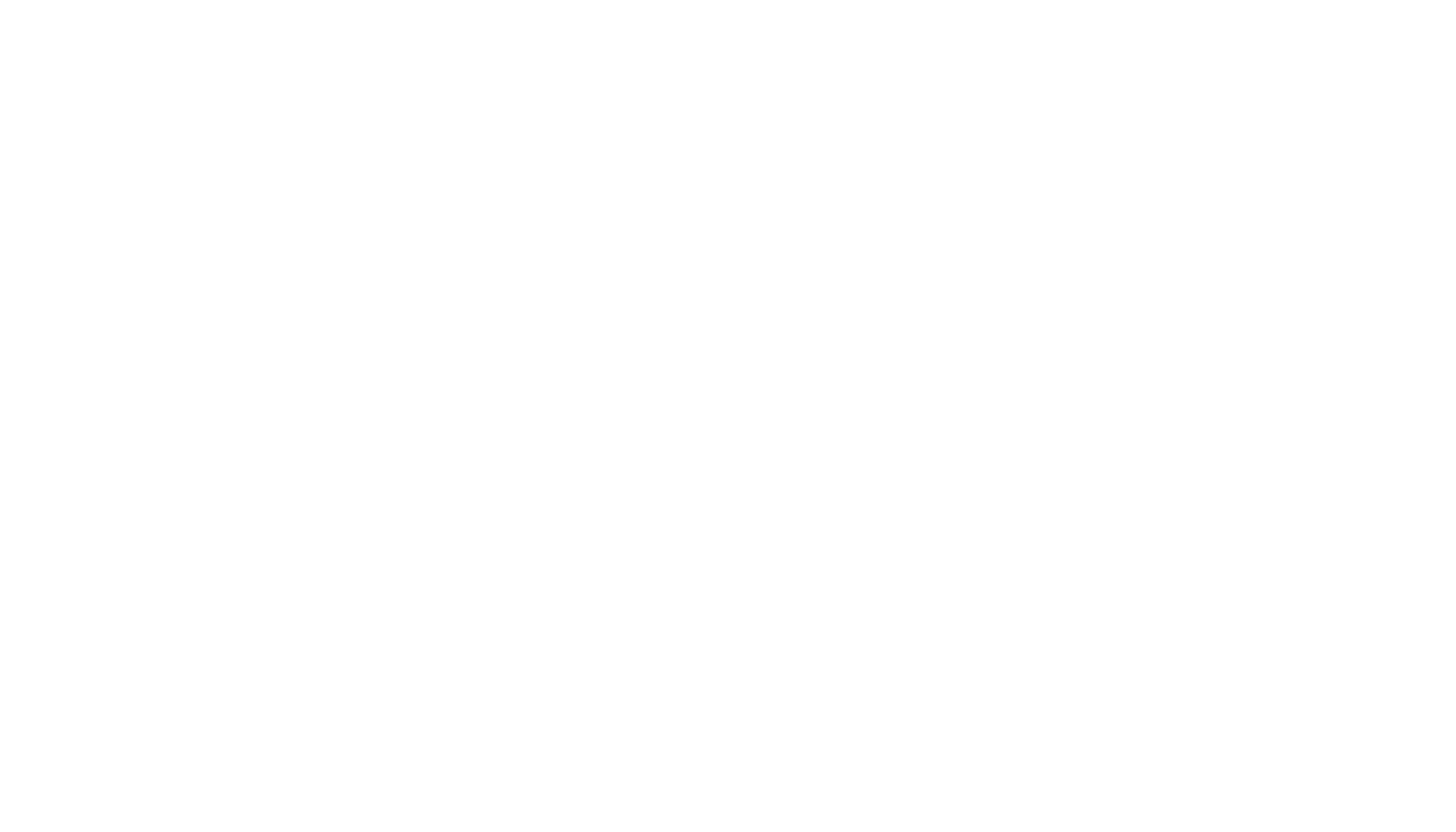 Natural and relaxed wedding photography by Tom Hampson