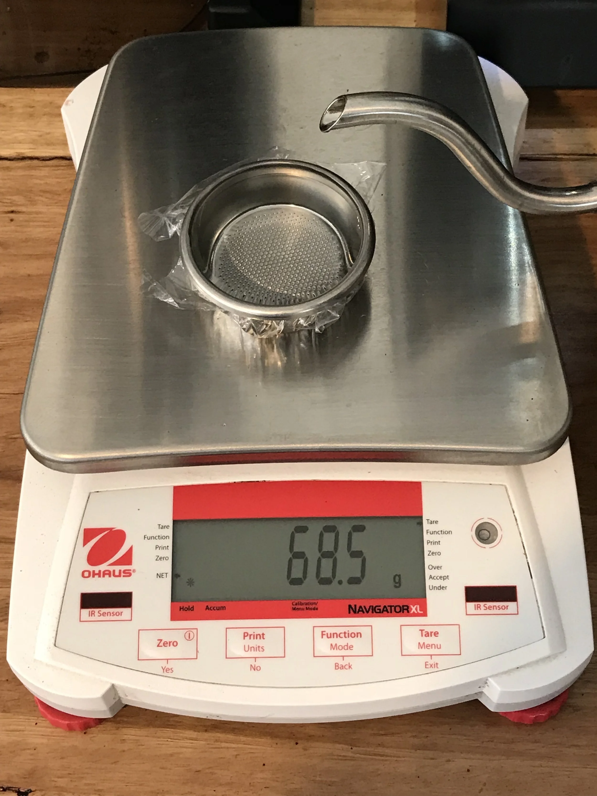 Step 2. Measuring basket volume with water.