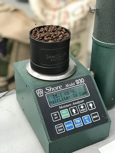 Figure 3. Roast density calculations. When using roast density for QC. Many different standards can be set. Roast density and expansion of coffee beans will vary depending upon your roasting style and roast degree.