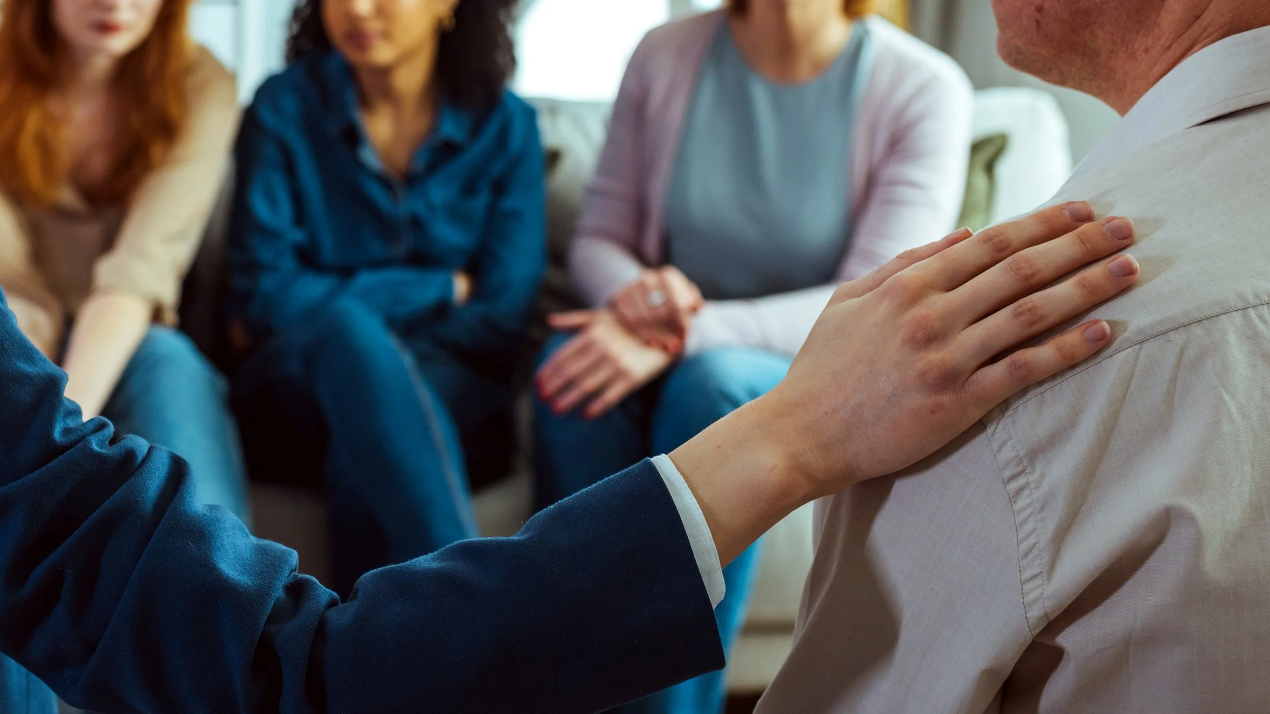 iStock-GroupSupport.jpg