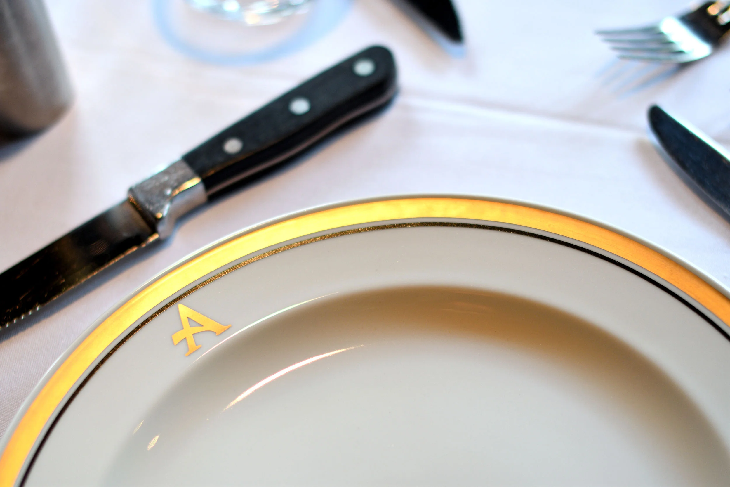 plate_detail.jpg