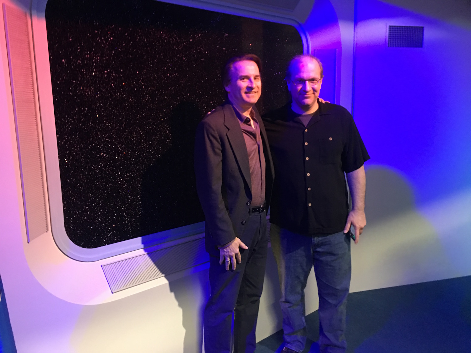 DRG III and Scott Pearson Inside Briefing Room ©2017 Karen Ragan-George