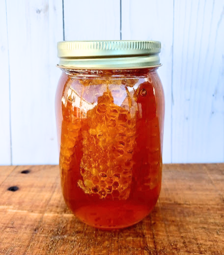 combhoneypint2 - Edited.png