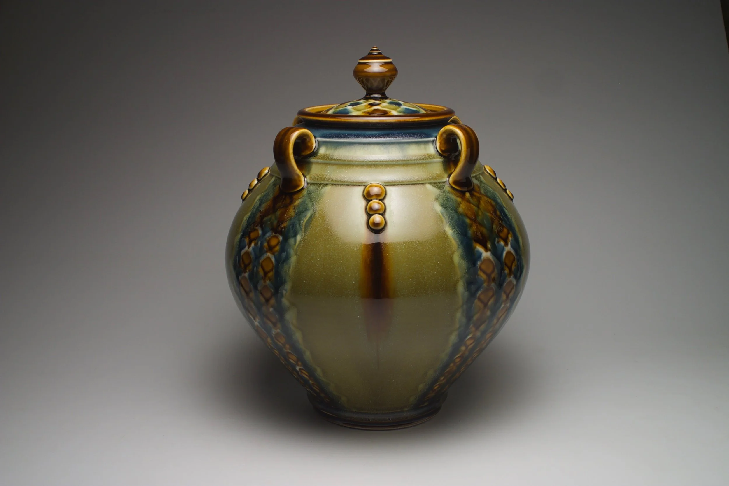 Large Sprig Companion Urn