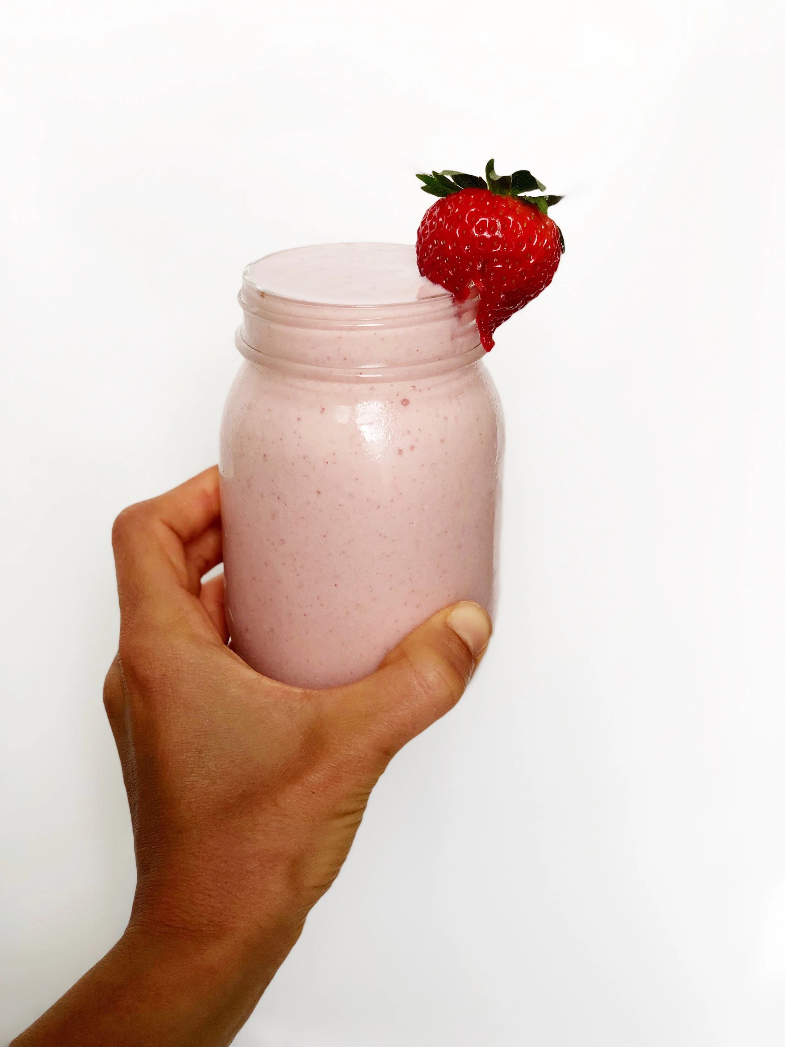 Classic Strawberry Banana Smoothie Pic 1.jpeg