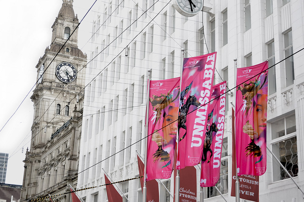 MELBOURNE CUP CARNIVAL OUTDOOR Advertising