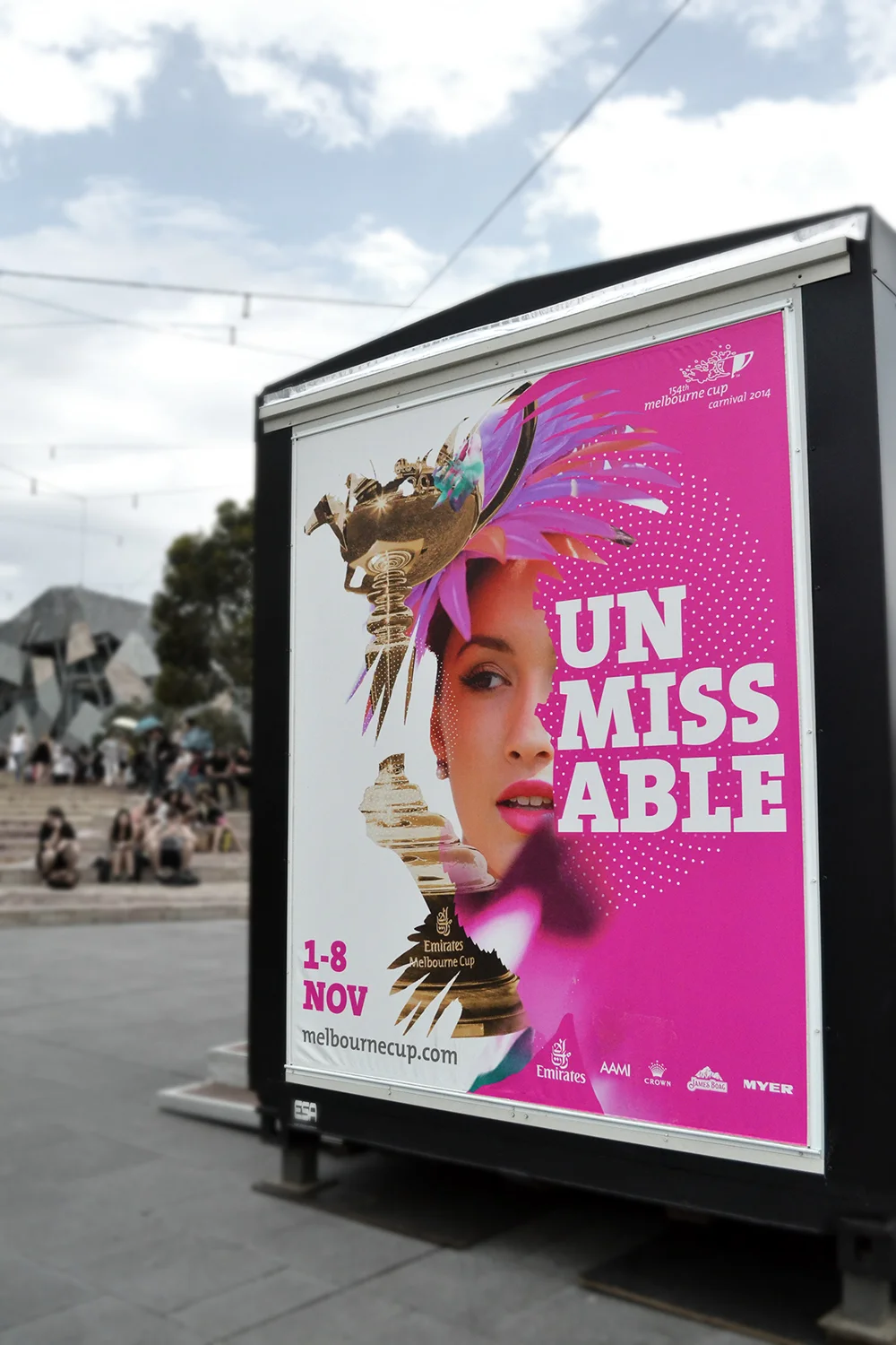 MELBOURNE CUP CARNIVAL OUTDOOR Advertising