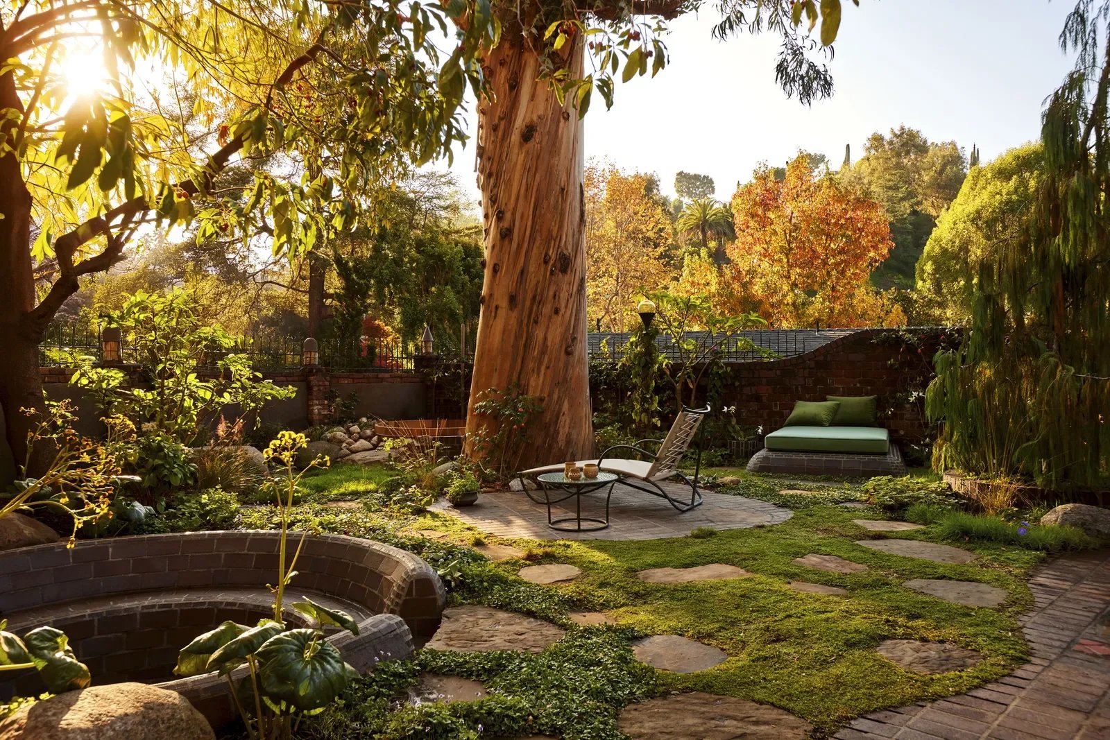  Landscape Design and Creative Project Management for Geoponika 