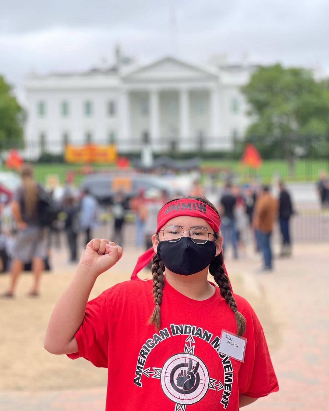  Silas was arrested today in front of the nations Capitol for the last day of Indigenous people from many nations coming together to ask  @potus  and law makers to wake up.  #waterprotector   #coalition   #peoplevsfossilfuels   #indigenous   #youth  