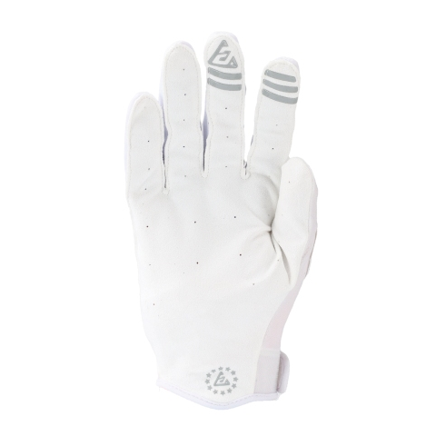 answer_glove_fix_03.png