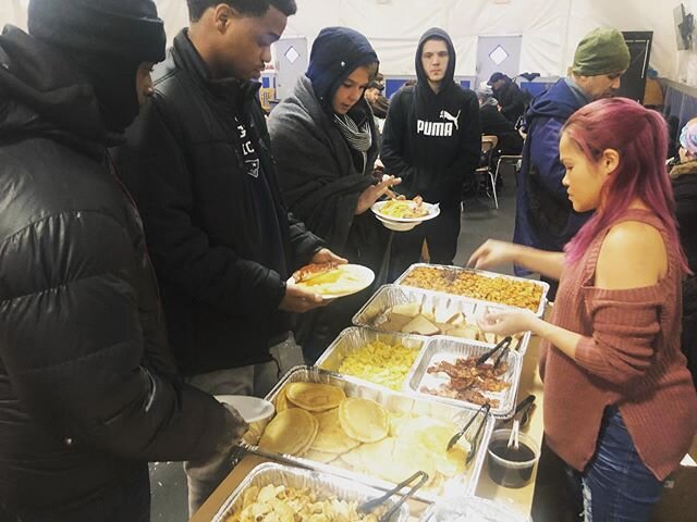 Wow, thank you to @maidpro_hq and Sasha for working with us to feed over 120 people at The Engagement Center Shelter today. Spur of the moment kindness, that&rsquo;s what we love. 🧴 🌸 togethershecan.org .
.
.
.
.
#lunch #boston #donate #food #hungr