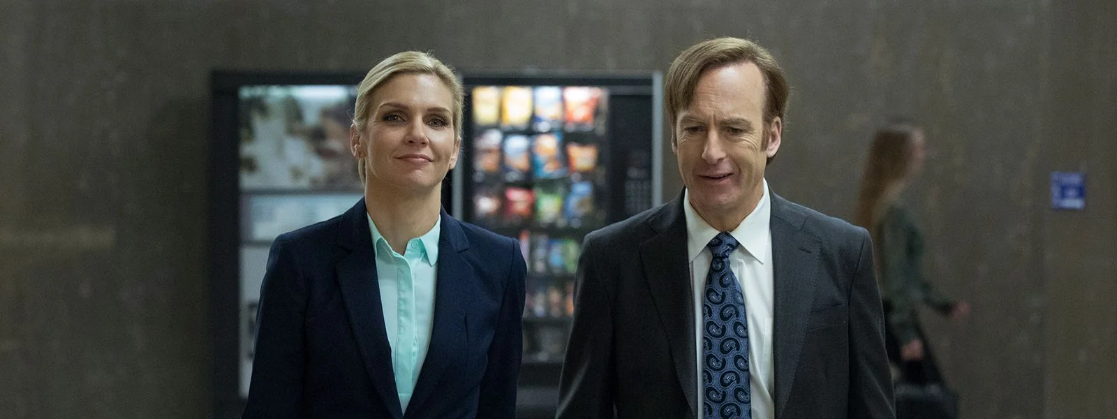 better-call-saul-304-post-kim-wexler-rhea-seehorn-bob-odenkirk-jimmy-mcgill-1600x600.jpg