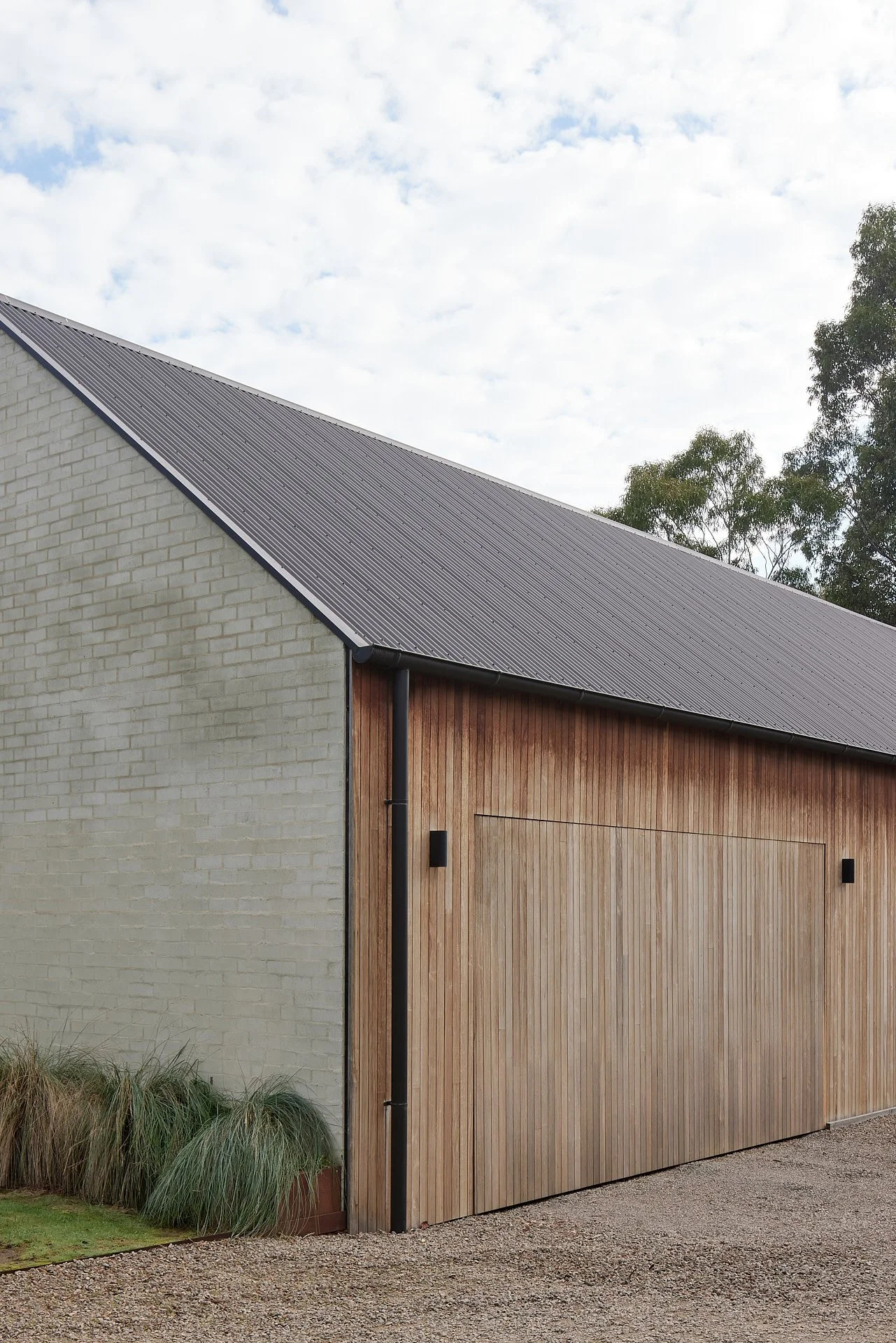 Balnarring Gable House — Planned Living Architects