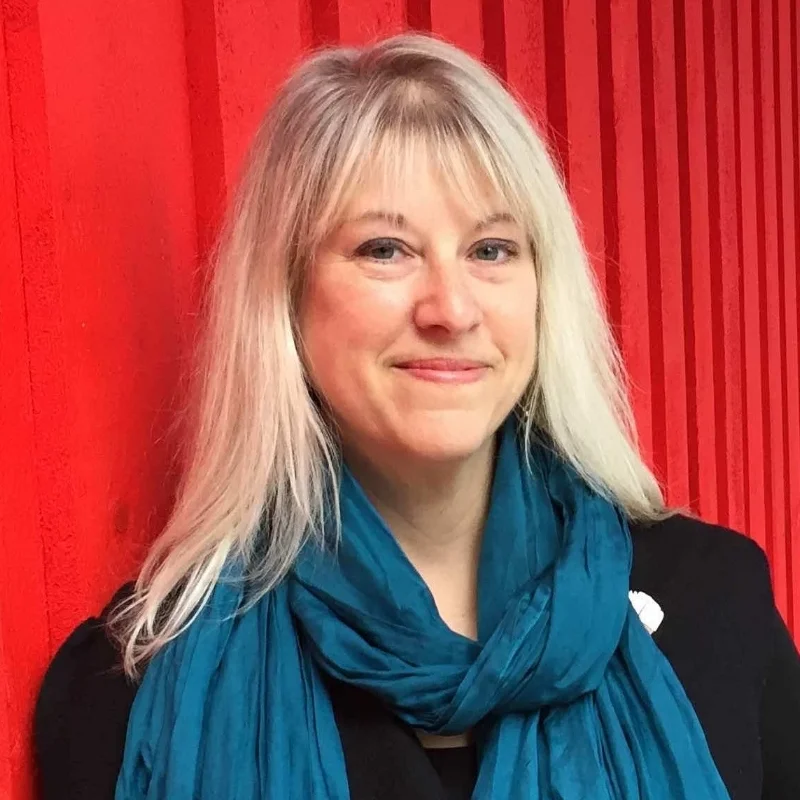 Mary Alice Arthur is a Story Activist — she wants to support the emergence of Europe’s original Greek name, which means “the one with the wide-seeing eyes”.