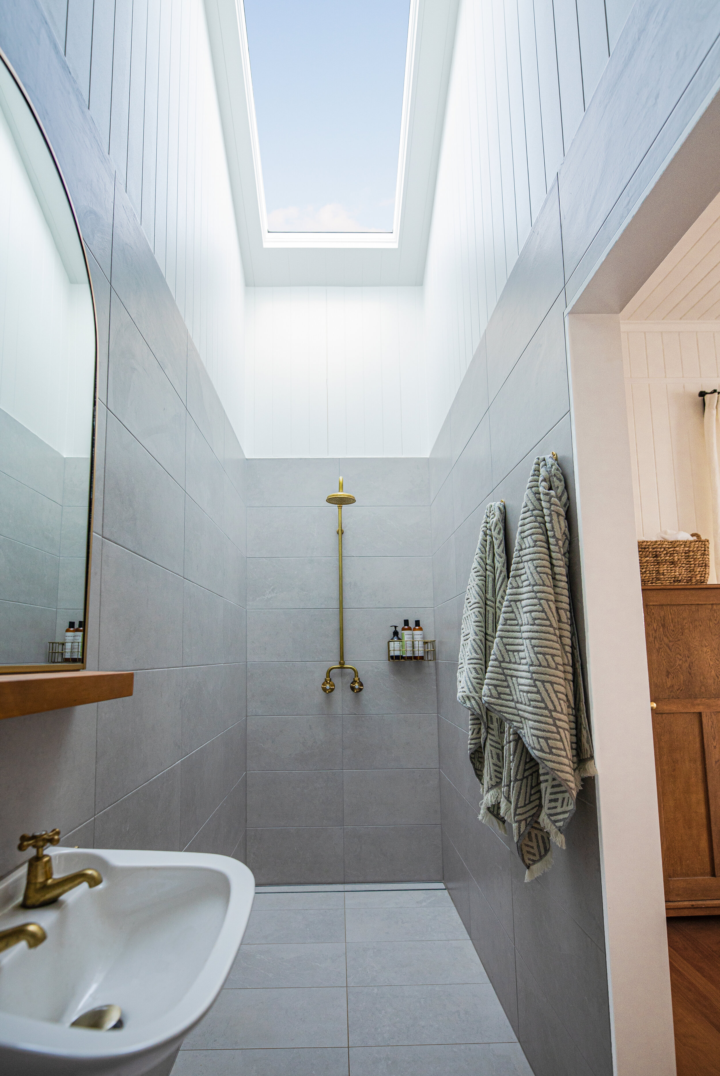 The_Plot_Master_Ensuite.jpg