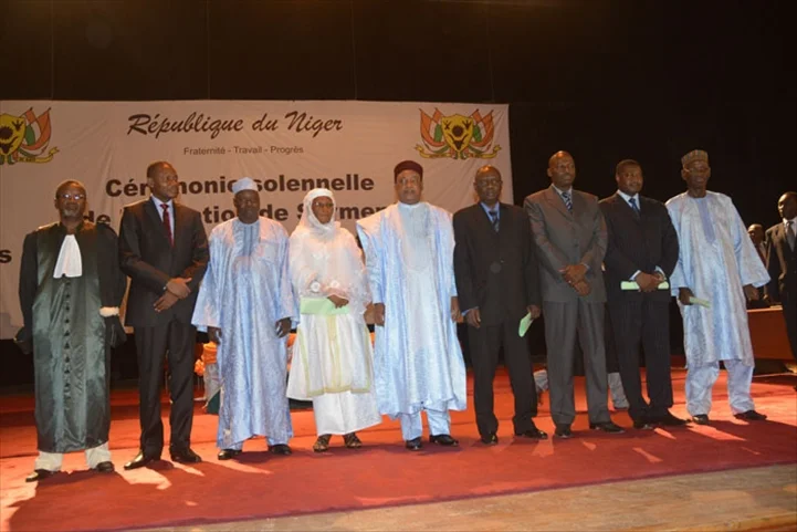 ceremonie_prestation_de_sermon_membres_cour_constitutionnelle.jpg