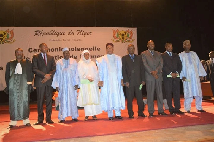 ceremonie_prestation_de_sermon_membres_cour_constitutionnelle.jpg