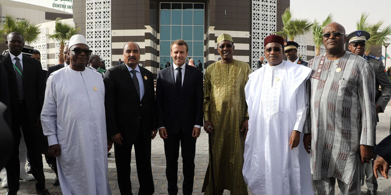 Mini-sommet-des-pays-du-G5-Sahel-avec-Macron-en-Mauritanie.jpg