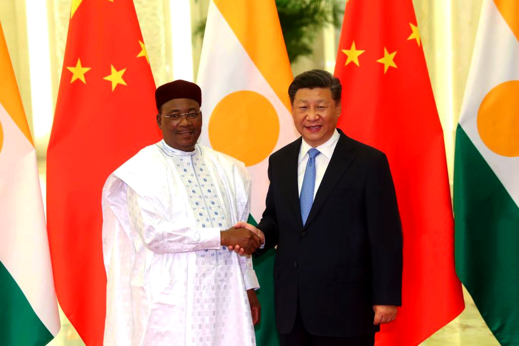 Entretien entre le Président Issoufou Mahamadou et le Président Xi Jinping sur le renforcement de la coopération entre le Niger et la Chine