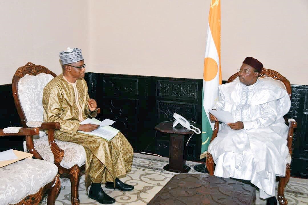 Le Président Issoufou Mahamadou a reçu lundi le Secrétaire Permanent du G5 Sahel