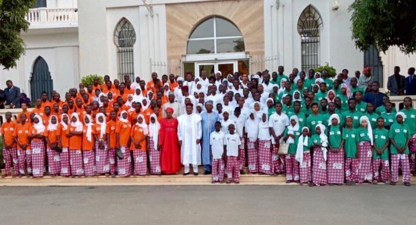 Le Président de la République a félicité vendredi les lauréats du Prix de l’Excellence et du Mérite de la Fondation « Guri Vie Meilleure »