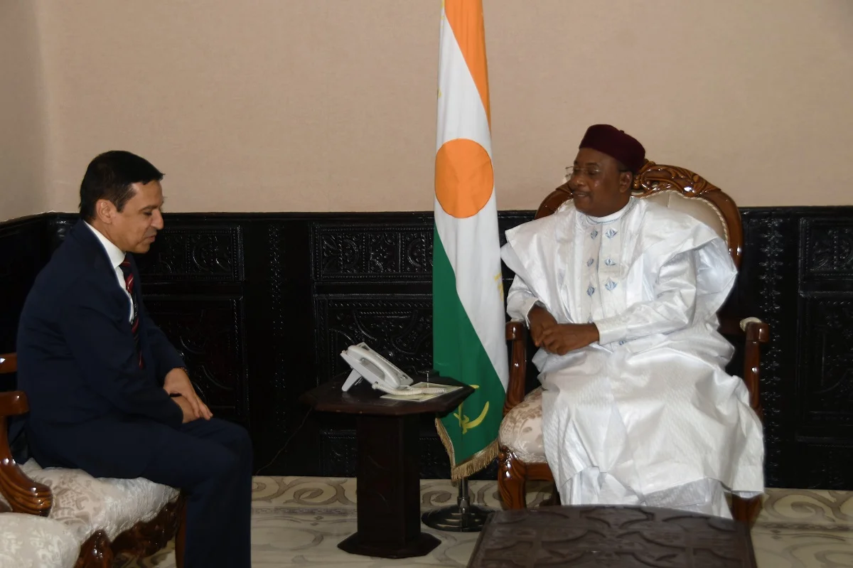 PR avec le chargé d'affaires ambassade libyie 2.JPG