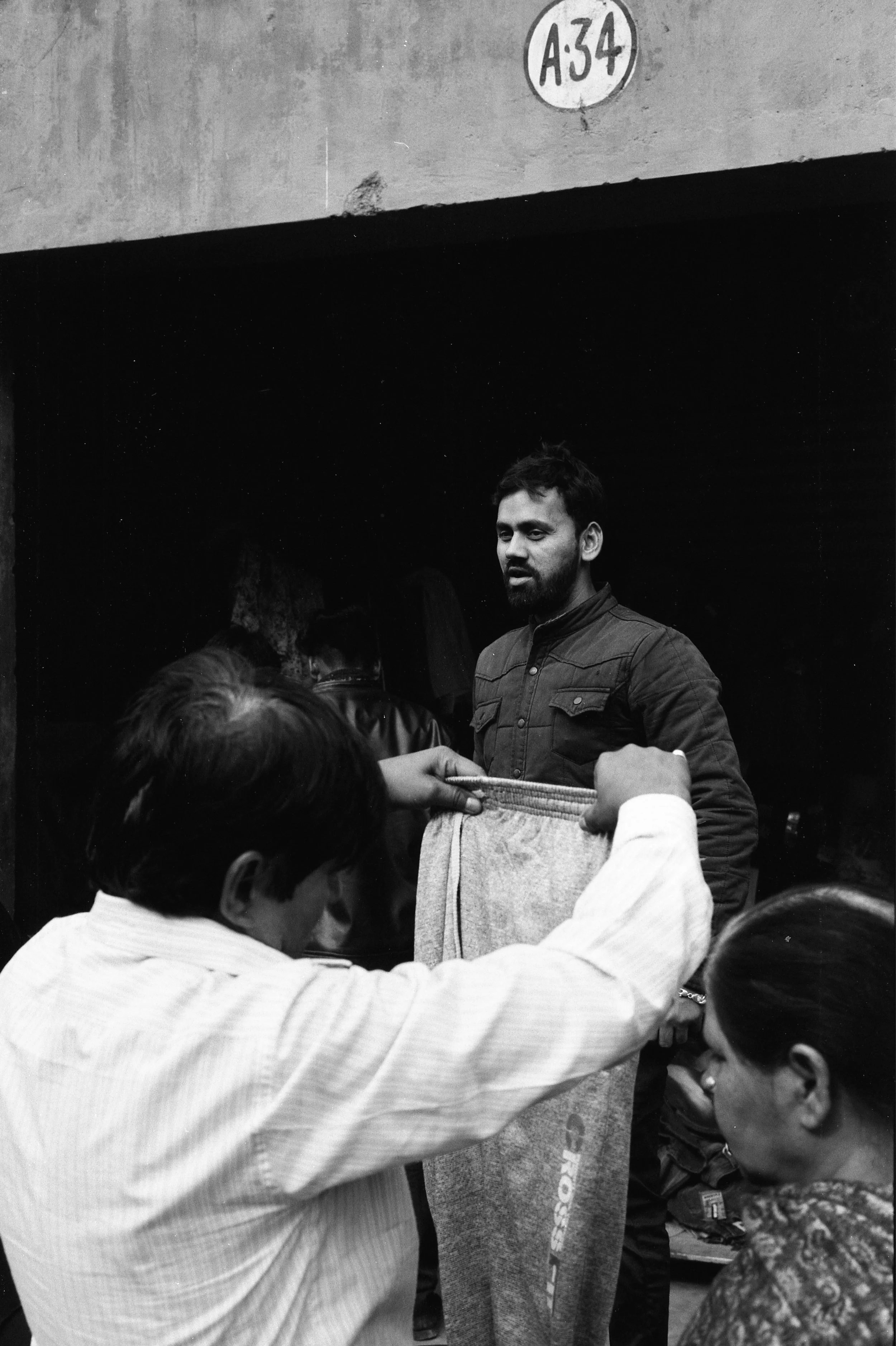 Acros_01.jpg