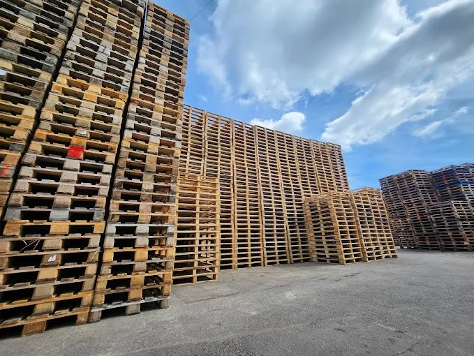 Recycled wooden pallets for sale in South Wales — sorted, inspected and repaired by S&M Pallets