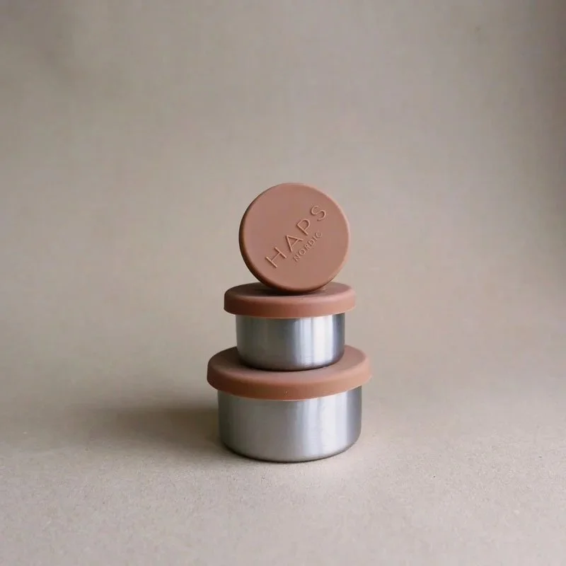 Little steel containers for snacks on the go! Available in 3 colors. #betonstudios