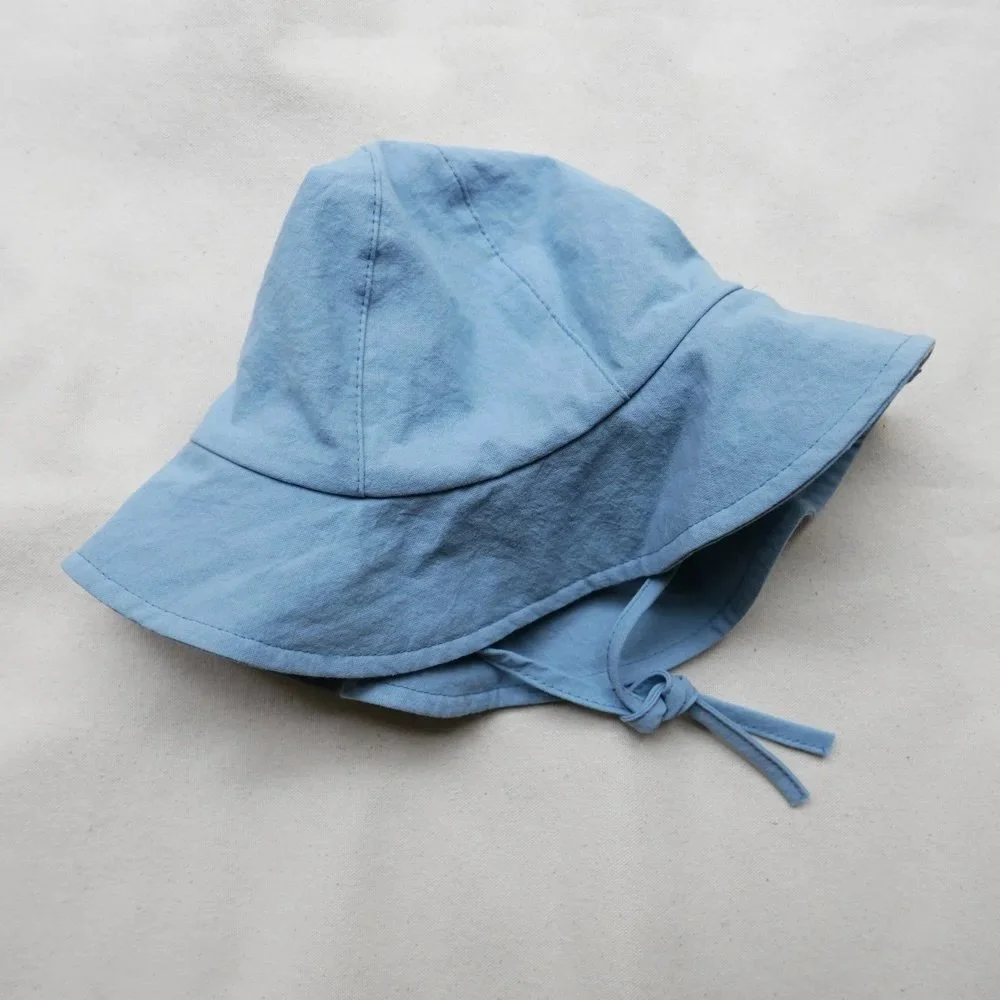Morning! Beautiful sunhat in blue 🫐 in a crispy cotton!