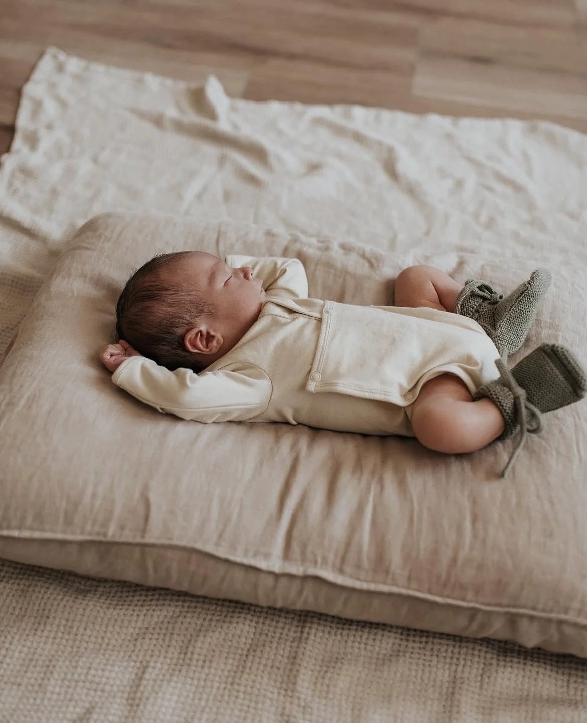 The front flap romper is a timeless baby essential with a subtle vintage feel. 100% organic cotton of course.