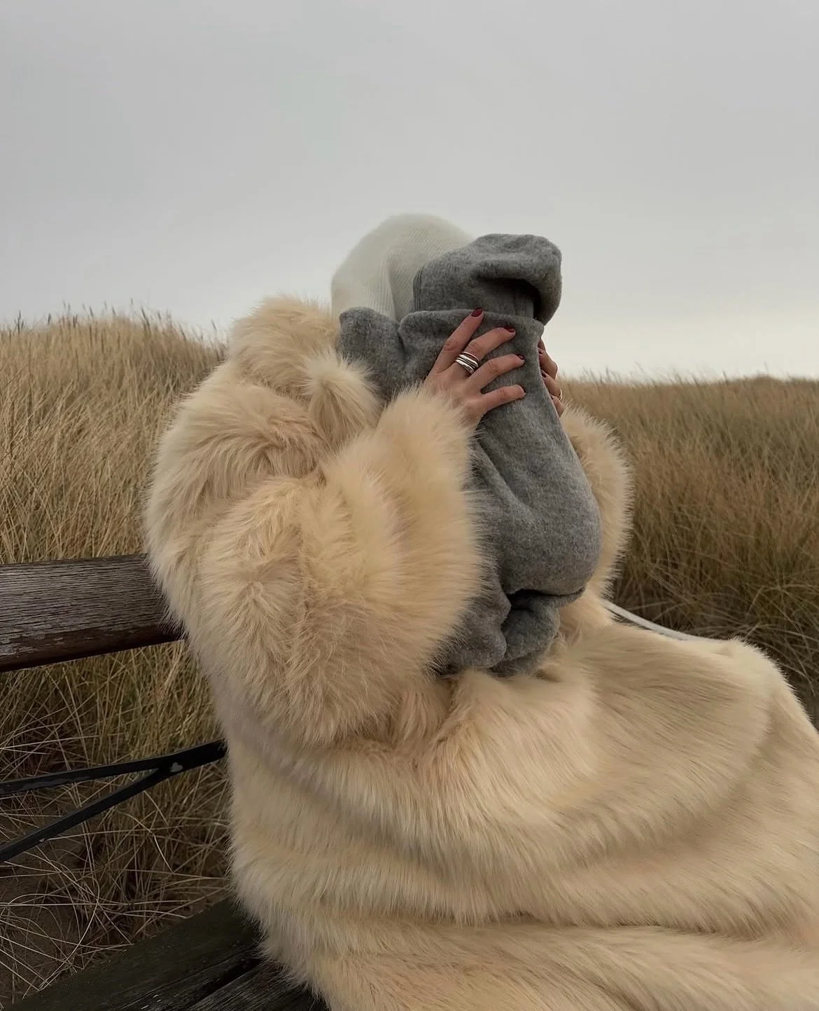 We have finally received my dearest Engel Natur wool pieces! Overall in grey and sand and bonnets. It&rsquo;s a small batch so now is the time to pick one up. 
Love this photo by @fannyamandanilsson, the little scrumptious pulled up legs in the suit 