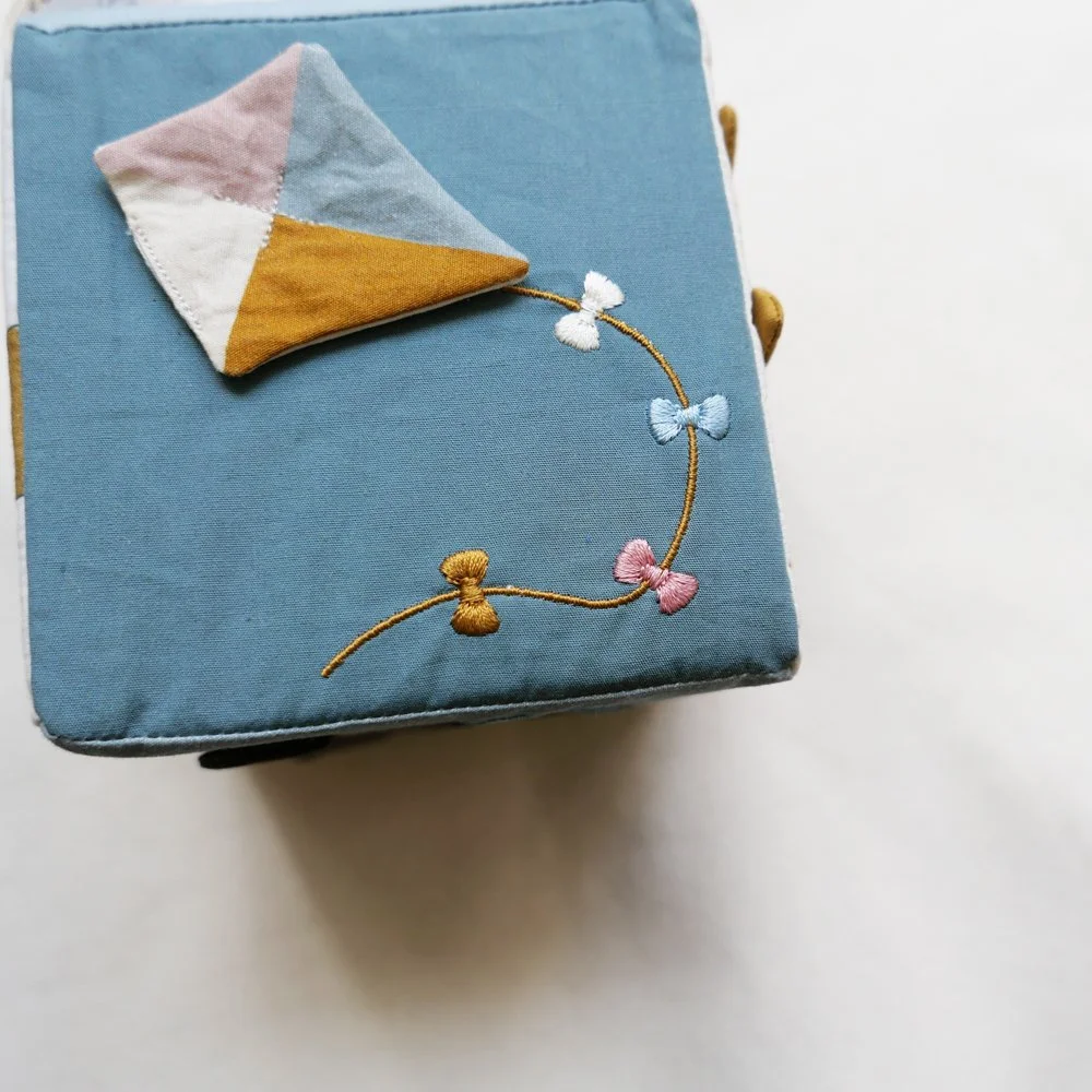 Fabric Cube - Little Flyers