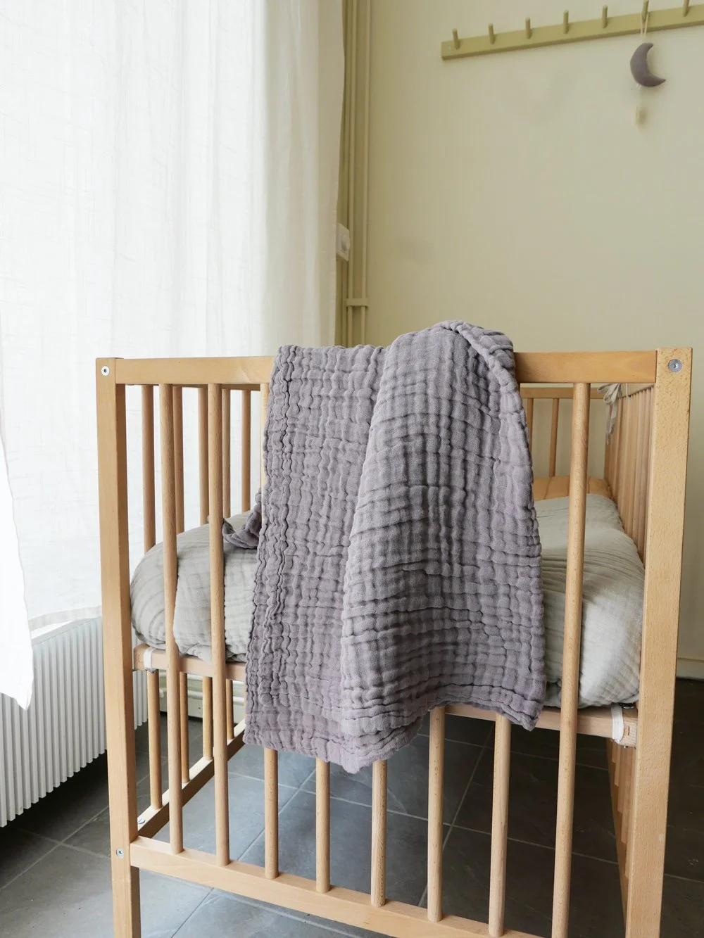 Betón organic bubble blanket - Blueberry