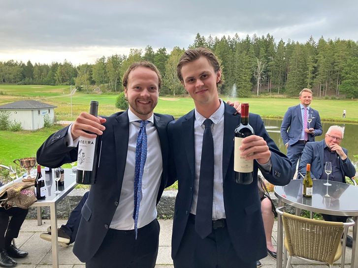 Gustav Boustedt och Gustav Strandgård stolta vinnare i Lag klassen med lag ” Gustav?!”.