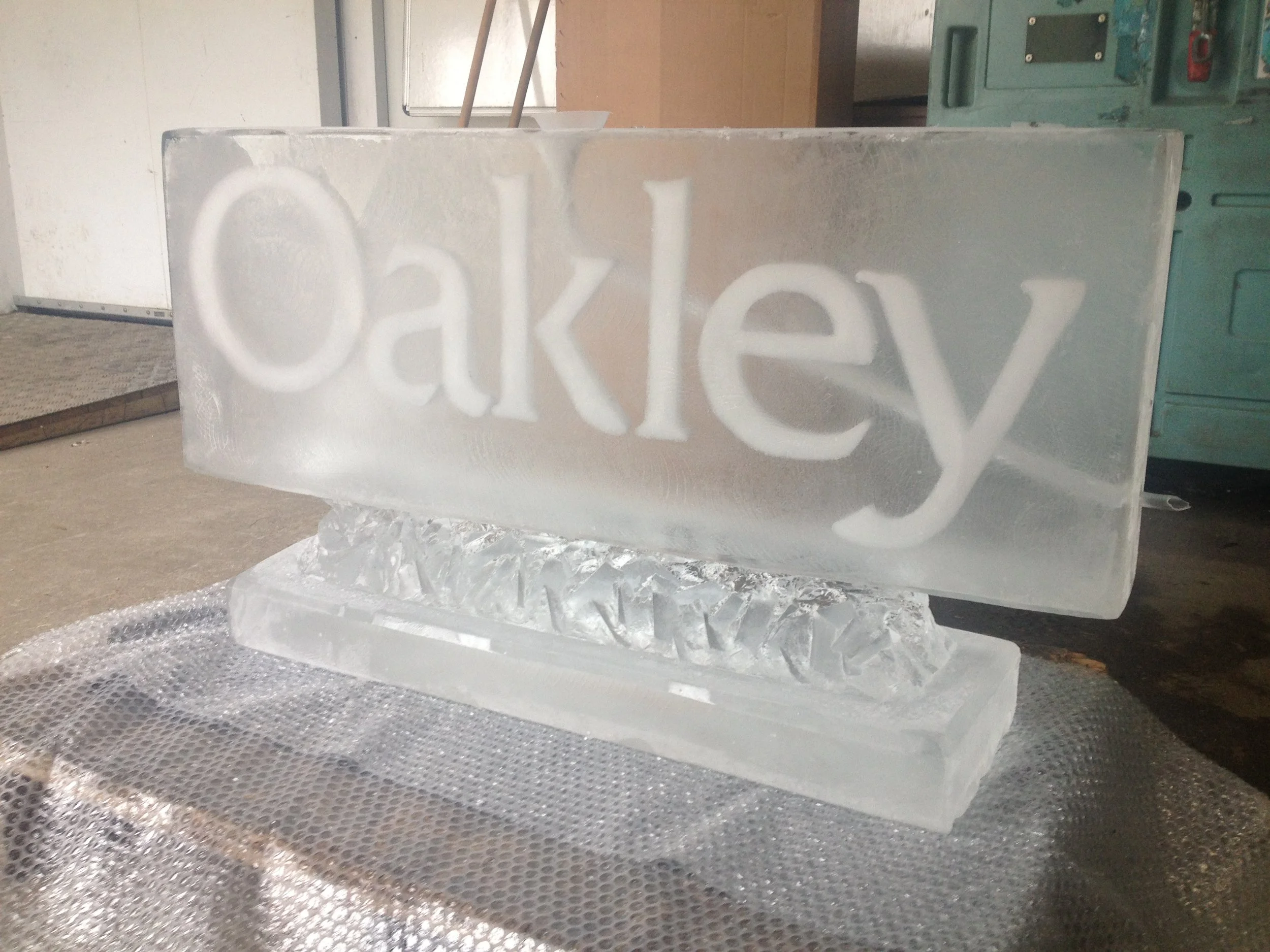 CORPORATE ICE VODKA LUGE