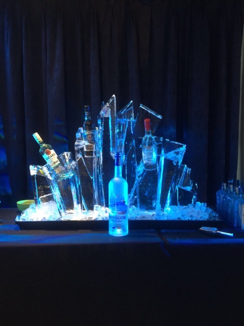 Drinks Display Ice Carving