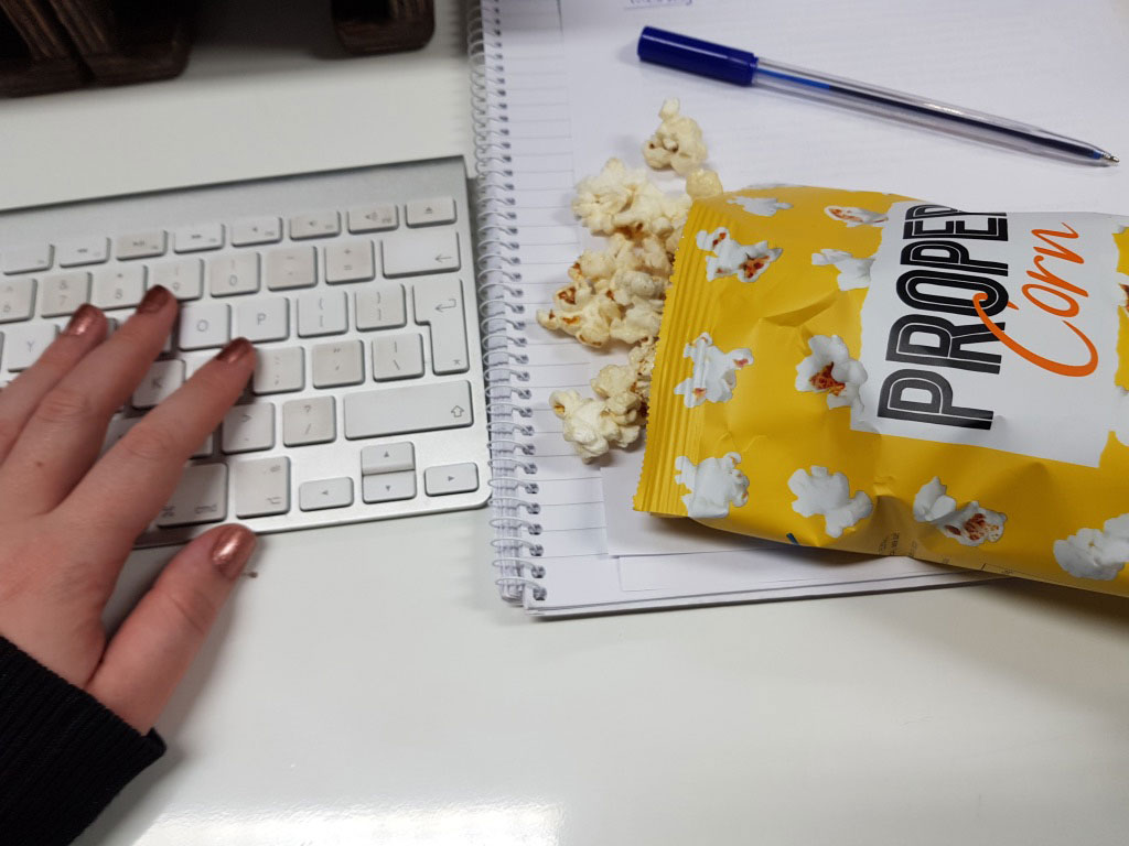 Wellness-at-work-snacking.jpg