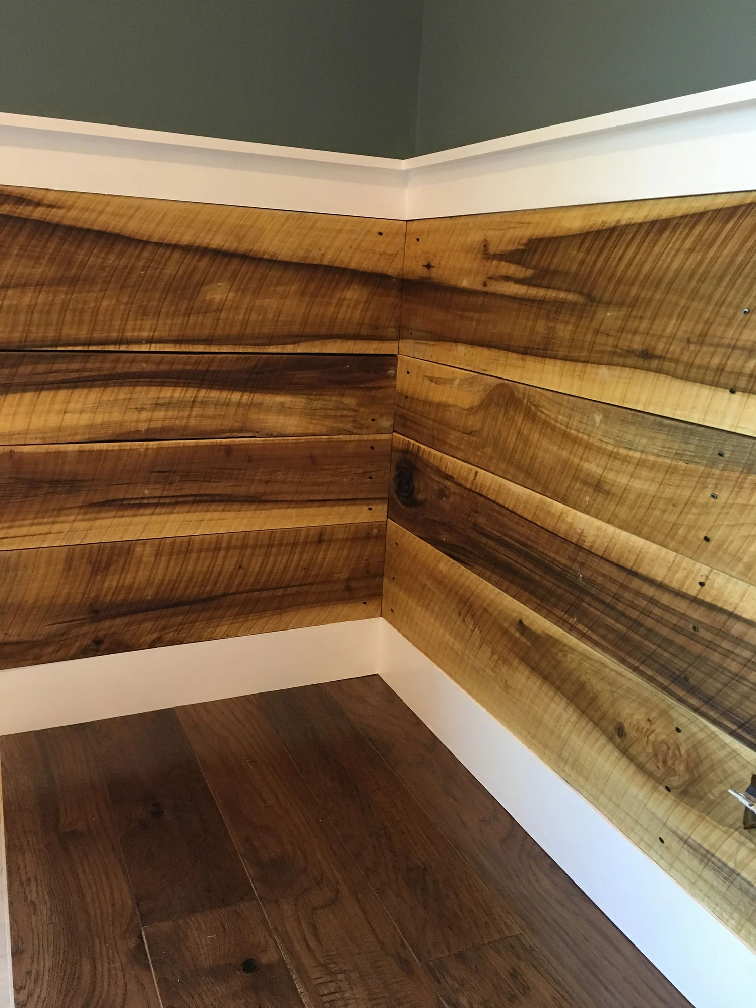 Custom Wainscoating