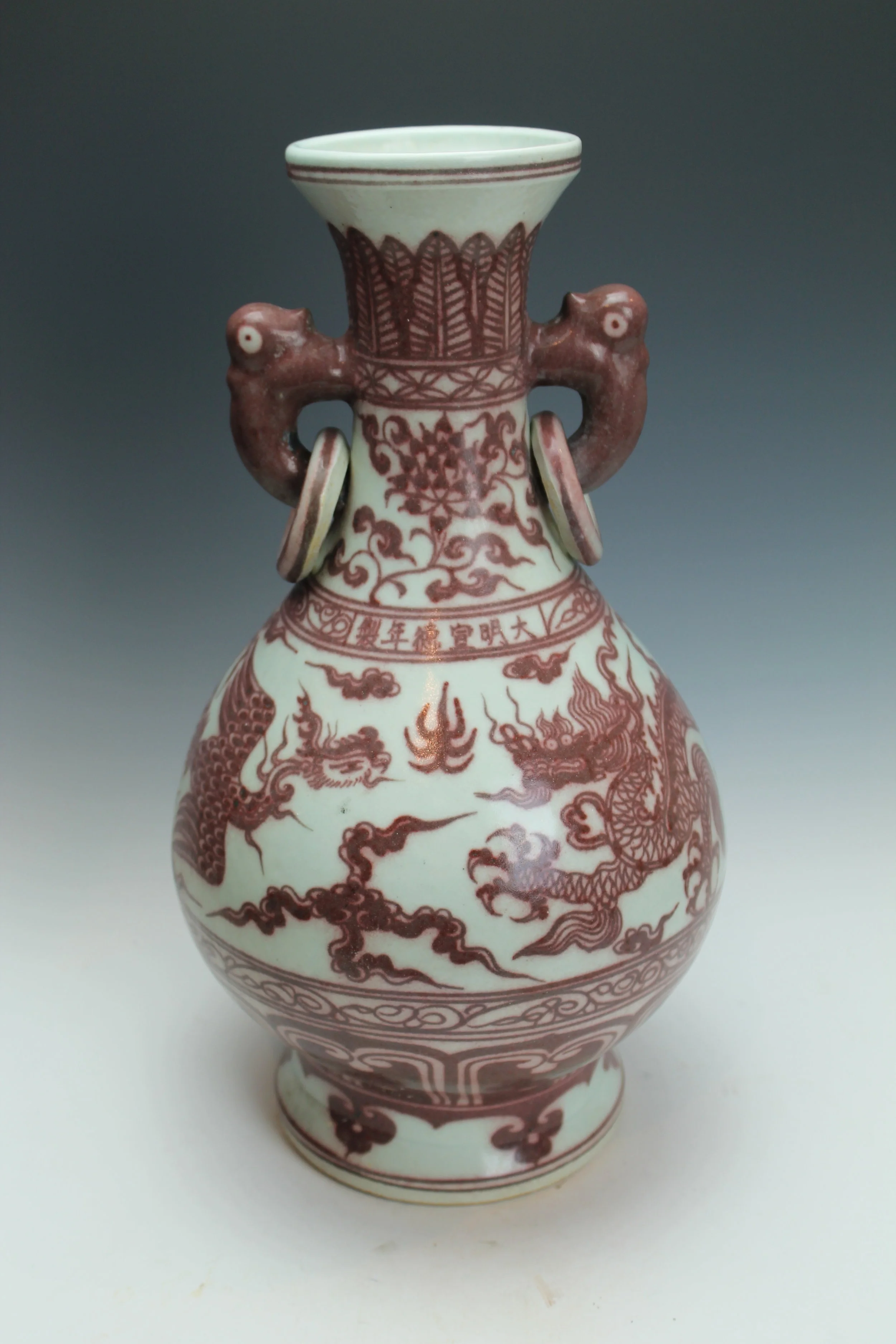 即決OK□中国明時代白磁龍紋花瓶 軽くっ 