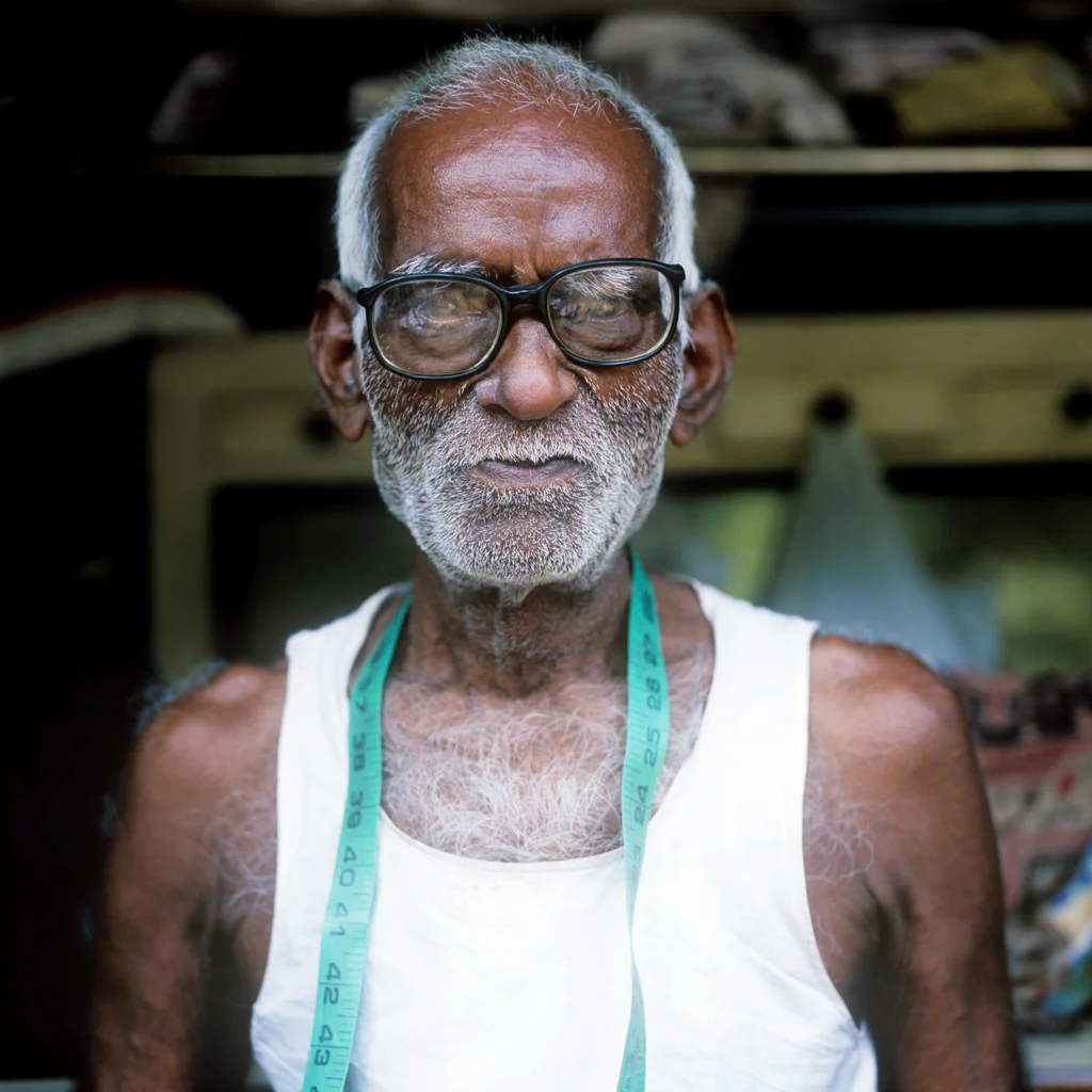 Portrait de Sundala, tailleur 