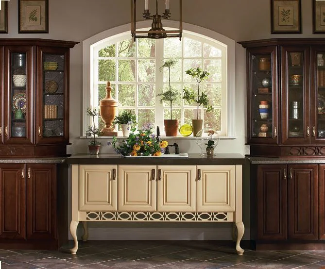 Mixed Materials & Surprising Uses - On Trend