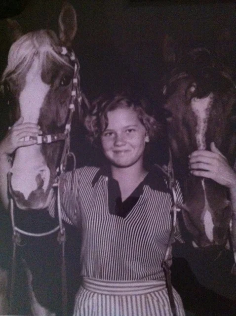 young carolyn.jpg