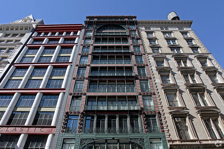 BLDG.jpg